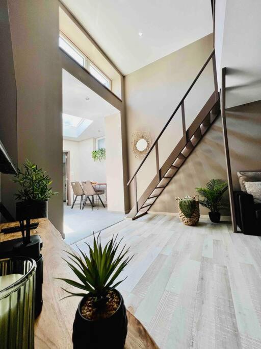 Appartement Tropical Liege Bagian luar foto